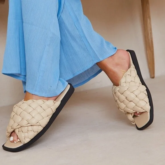 plt basket weave sandals - Picture 6 of 6
